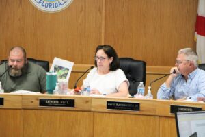 High Springs to reconsider eliminating fire and police departments