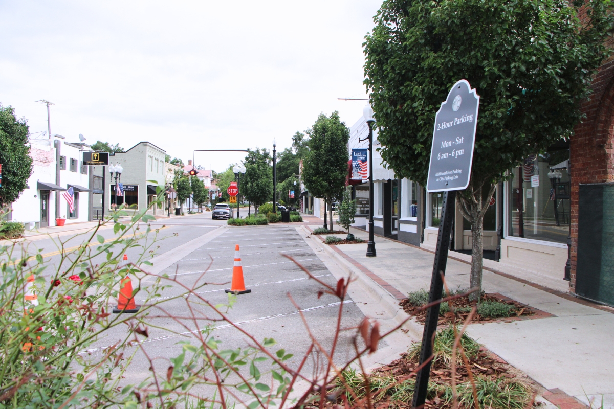 Main Street in Alachua where a new farmer&rsquo;s market will be held Saturdays 9 a.m. to 1 p.m. starting Oct. 4. Photo by Lillian Hamman