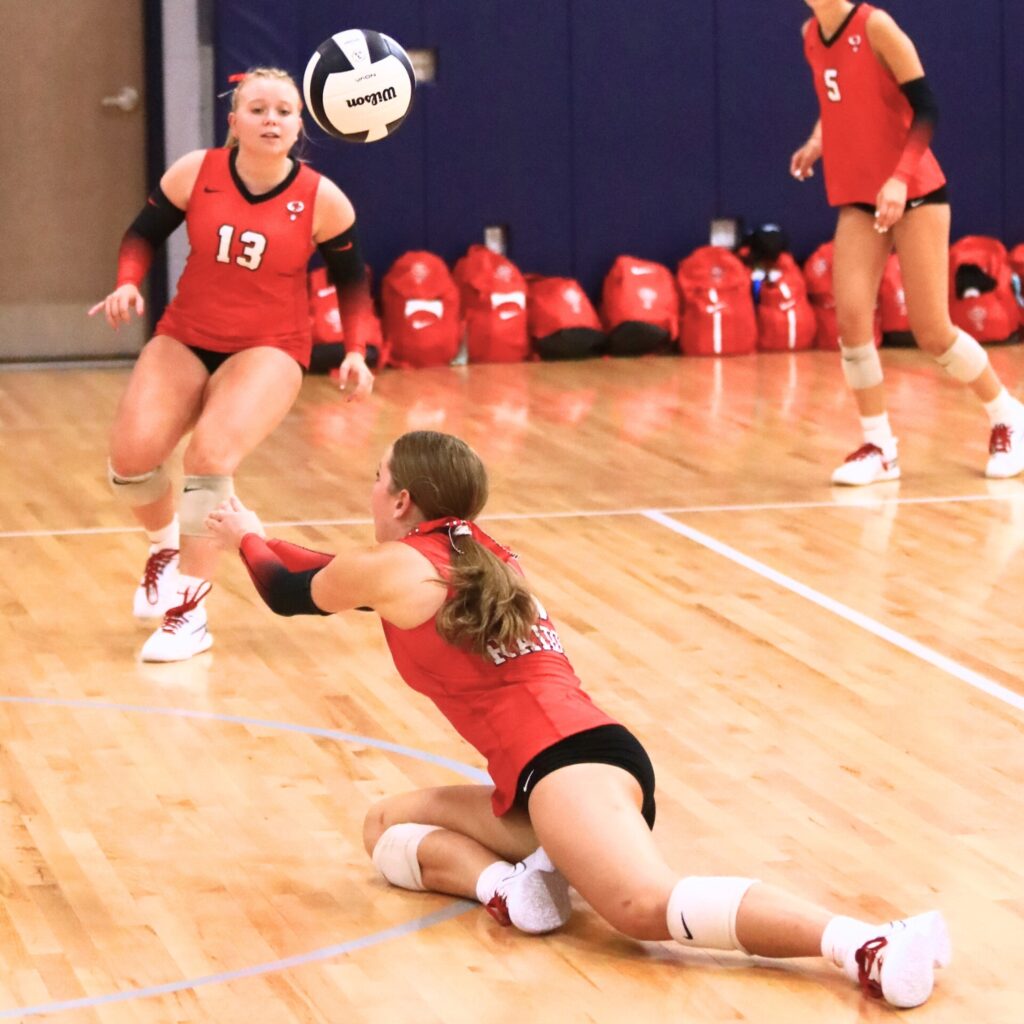 Santa Fe's Delaney Wingenbach dives for the ball against Buchholz on Thursday. Photo by C.J. Gish