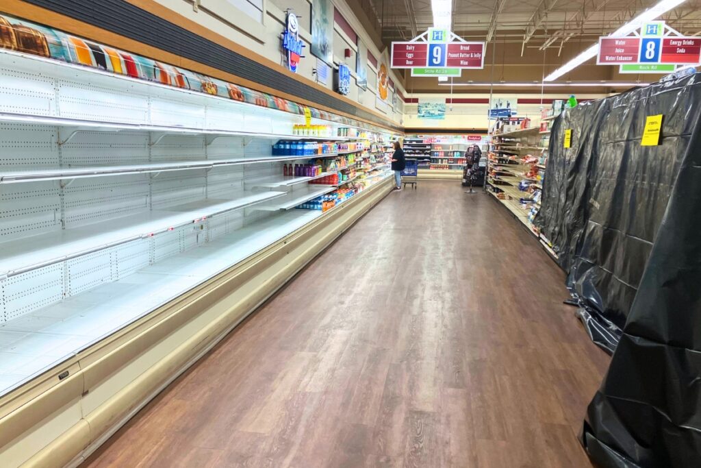 Beer and wine shelves remain empty during Newberry Hitchcock's transition to Bravo. Photo by Lillian Hamman