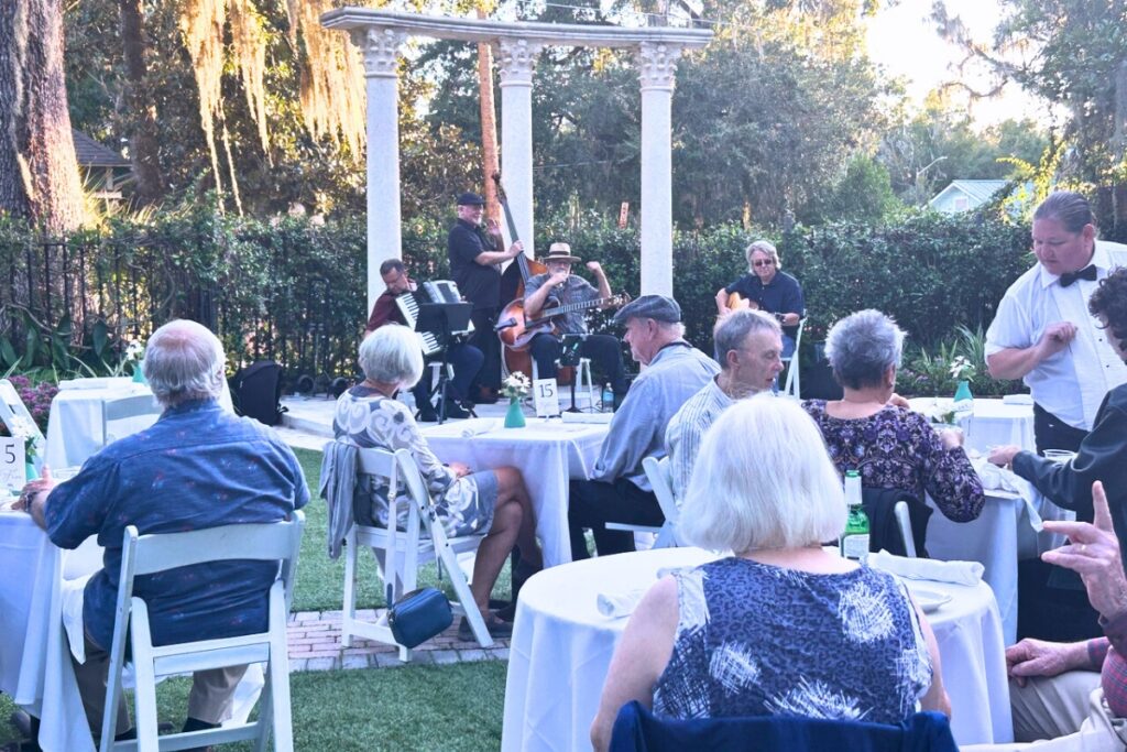 The audience in attendance for Jazz in the Sweetwater Garden. Photo by Ronnie Lovler