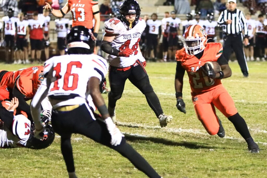 Eastside's Camron Woods (26) with a third-quarter run against South Sumter in the Region 2-3A Quarterfinals. Photo by C.J. Gish