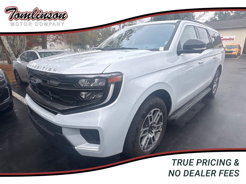 2025 Ford Expedition Max Active 4x4