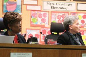 Alachua County School Board approves CFO transition in split vote  