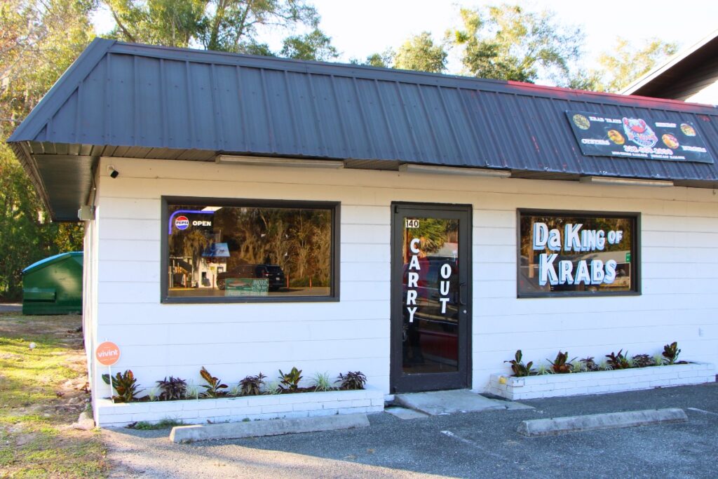 Da King of Krabs seafood restaurant is located at 140 SW 250th St. in Newberry. Photo by Lillian Hamman