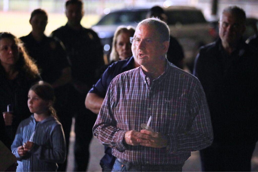 Lt. Jeff Blundell recounted how Officer Scott Baird died and told how close they had been. Photo by Seth Johnson (1)