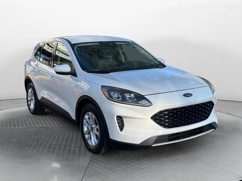 2020 Ford Escape SE Sport Utility 4D