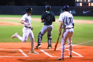 Buchholz demolishes Suwannee in home win