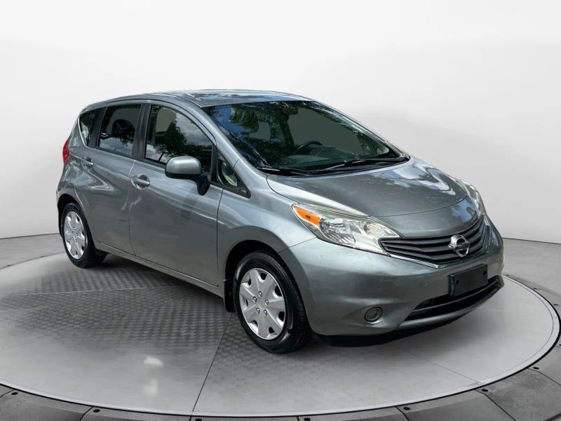 2014 Nissan Versa Note SV Hatchback 4D