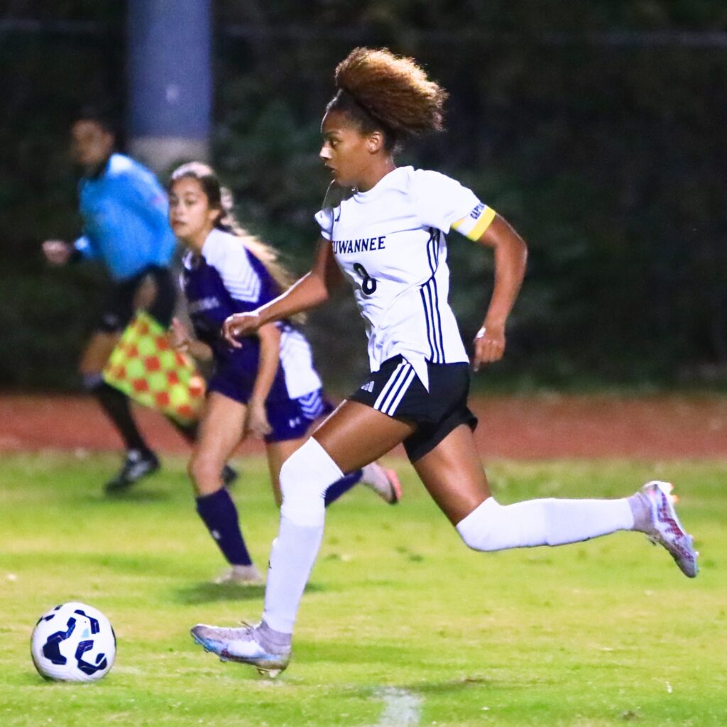 Suwannee's Alaira Handy. Photo by C.J. Gish