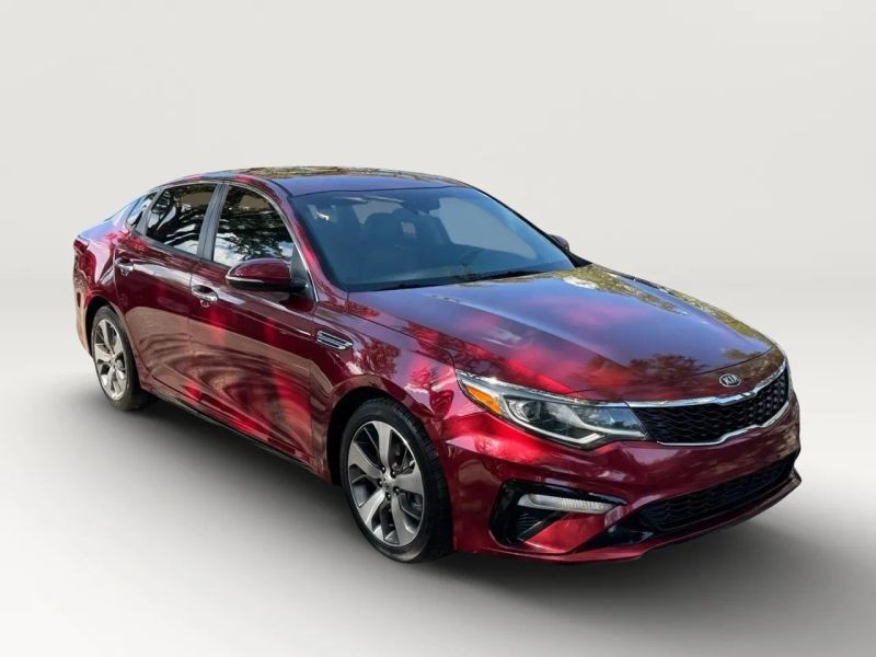 2019 Kia Optima S Sedan 4D
