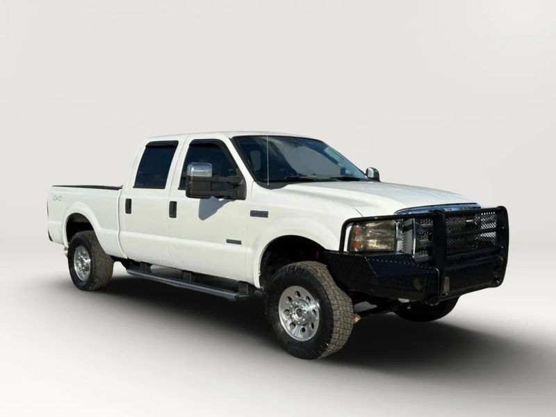 2005 Ford F250 Super Duty Crew Cab Lariat Pickup 4D 6 3/4 ft