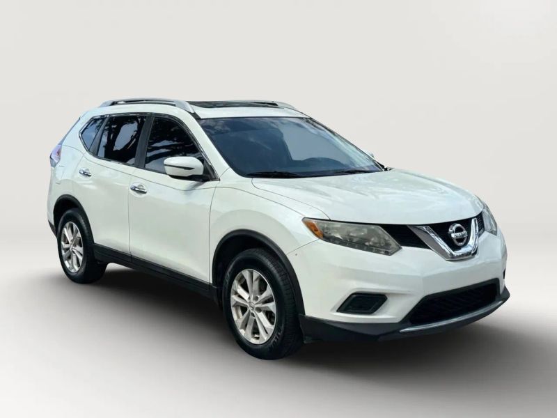 2016 Nissan Rogue SV Sport Utility 4D