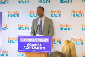 Florida’s surgeon general visits UF to give Alzheimer’s research funding