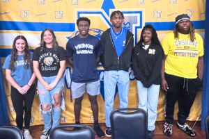 6 Newberry athletes to play at next level