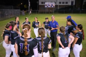 Gainesville cruises to regional final showdown