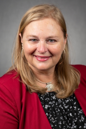 Raelene Crandall. UFIFAS