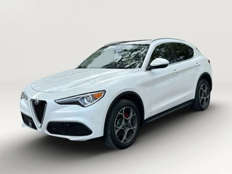2019 Alfa Romeo Stelvio Ti Lusso Sport Utility 4D