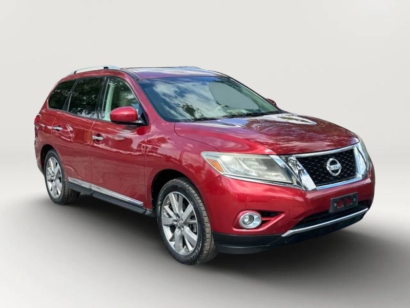 2013 Nissan Pathfinder Platinum Sport Utility 4D
