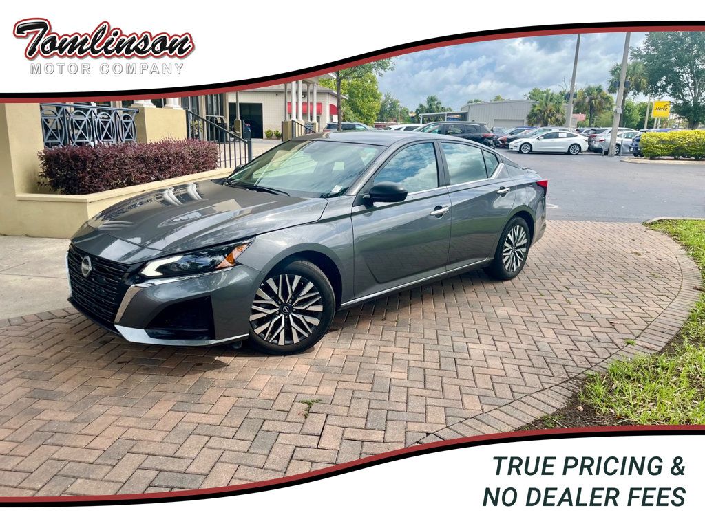 2025 NISSAN ALTIMA SV