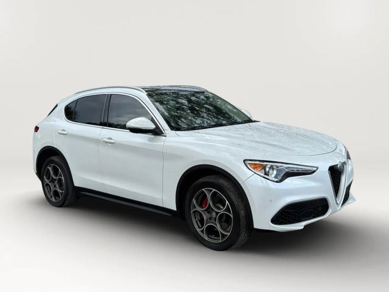 2019 Alfa Romeo Stelvio Ti Lusso Sport Utility 4D