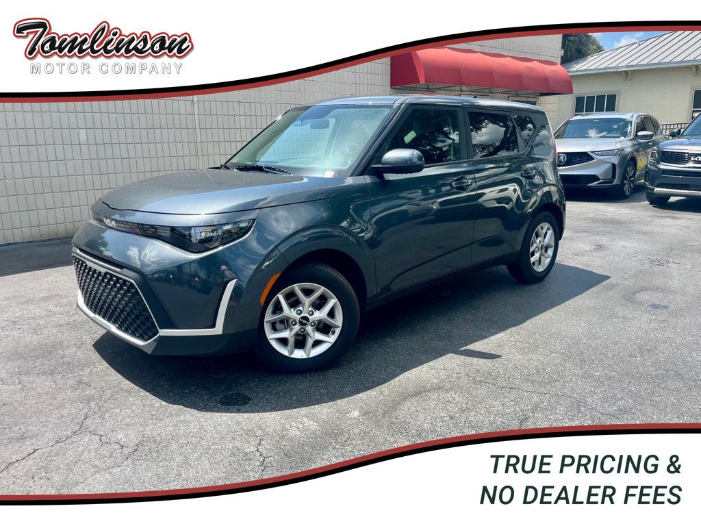 2025 KIA SOUL LX WITH TECHNOLOGY PACKAGE