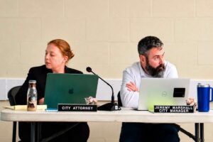 High Springs puts city manager on leave with impending termination