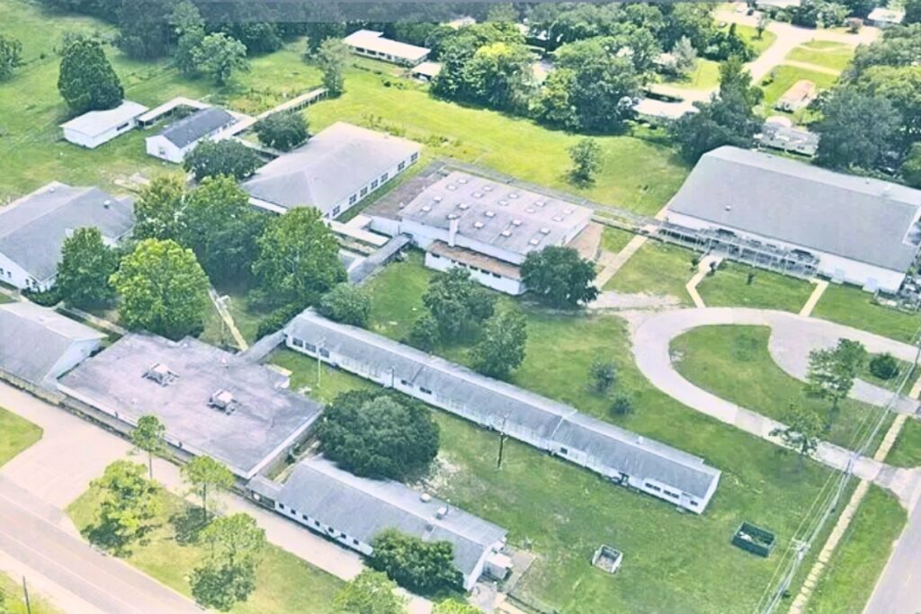Lee & Associates Gainesville recently sold the former Willison Middle School for $1.885 million. Courtesy of Lee & Associates