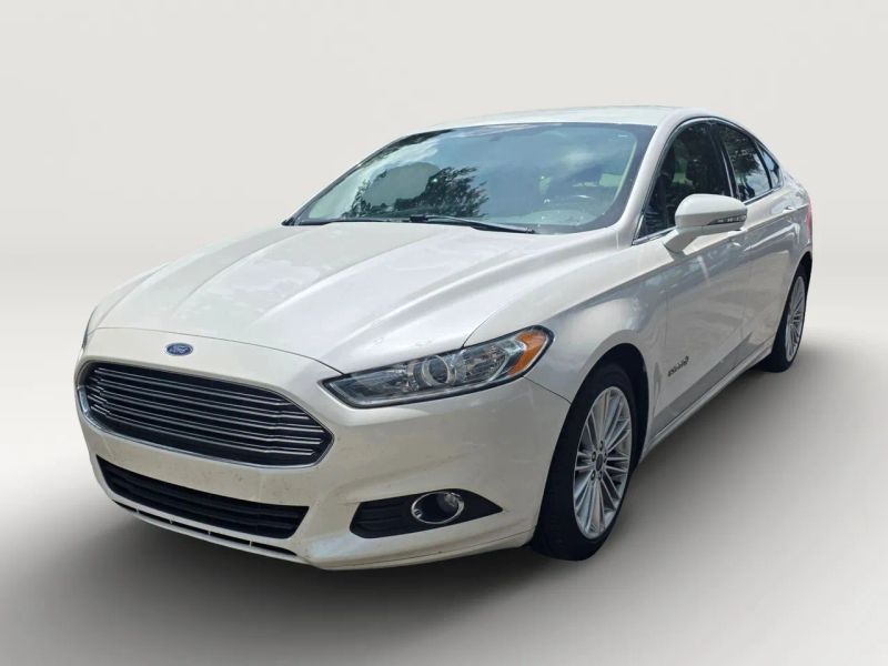 2014 Ford Fusion SE Hybrid Sedan 4D
