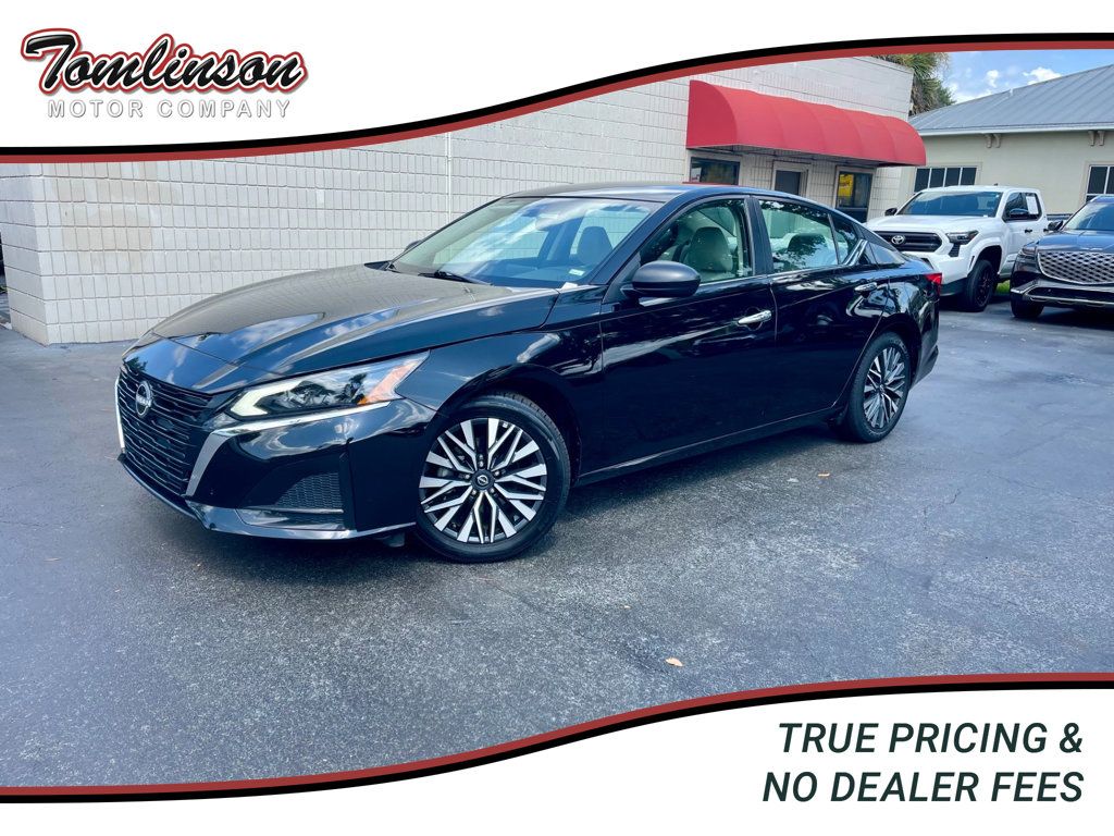 2025 NISSAN ALTIMA SV