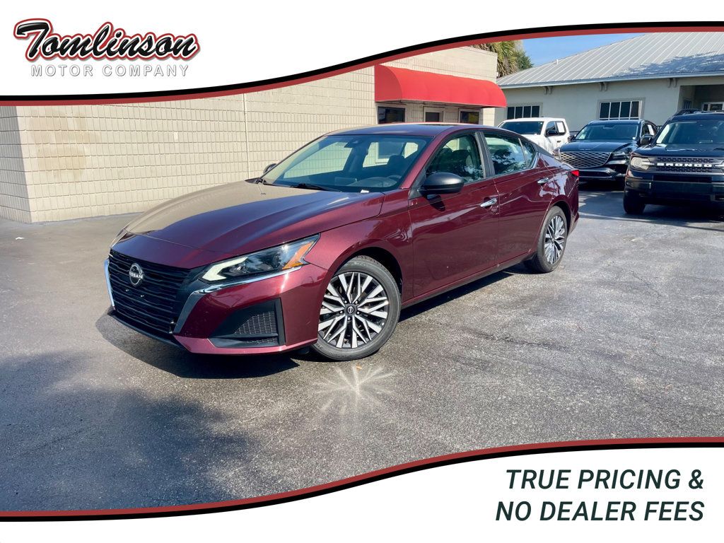2025 NISSAN ALTIMA SV
