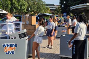 ‘Gainesville blooms’: UF students return, mayor gives first assignment