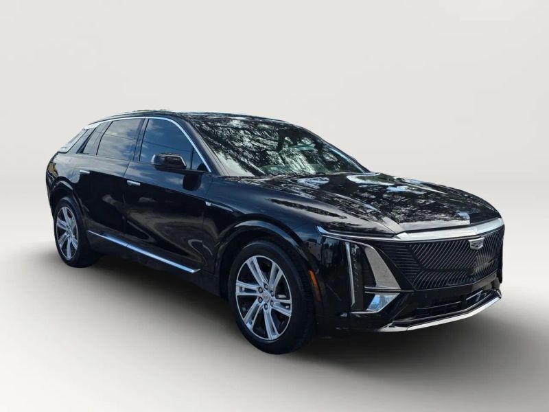 2024 Cadillac LYRIQ Tech Sport Utility 4D