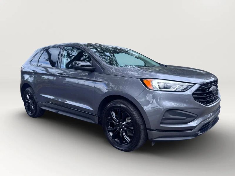2024 Ford Edge SE Sport Utility 4D
