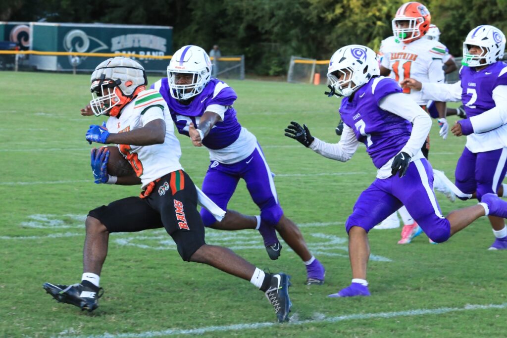 Eastside's Braeden Brockington (6) finds the edge against the Hurricane defense and gets a first down. Photo by Seth Johnson (1)