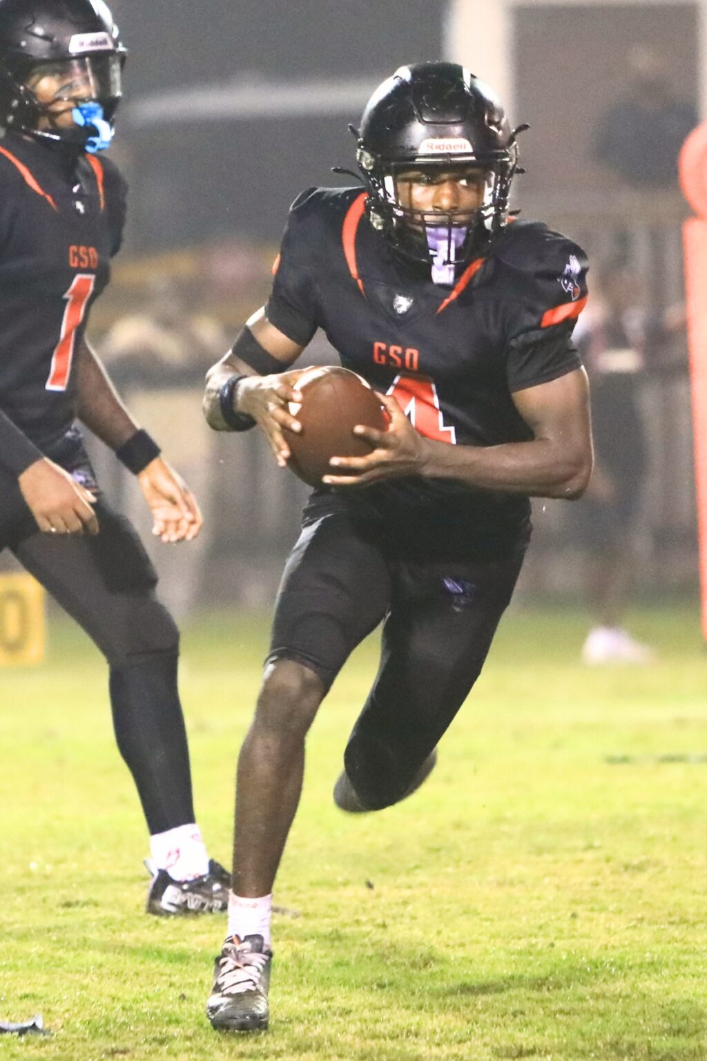 Two Point Conversion Hornets' defense stings Miami Northwestern