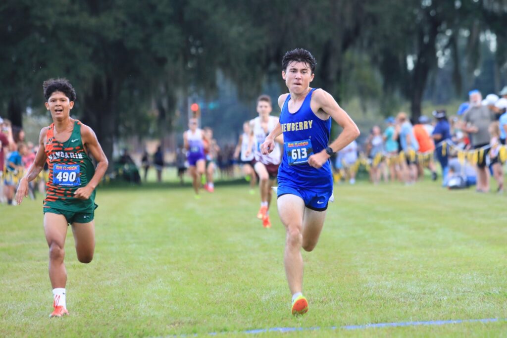 Newberry's Logan Smith grits out a top 10 finish at the Bobcat Classic. Photo by Seth Johnson