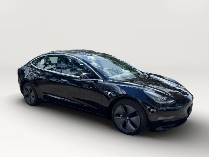 2018 Tesla Model 3 Long Range Sedan 4D