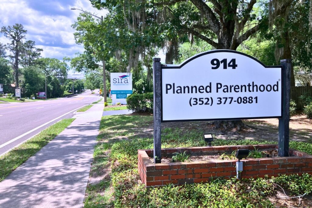 SIRA pregnancy center recently purchased the former neighboring Planned Parenthood building on NW 13th Street in Gainesville. Photo by Lillian Hamman
